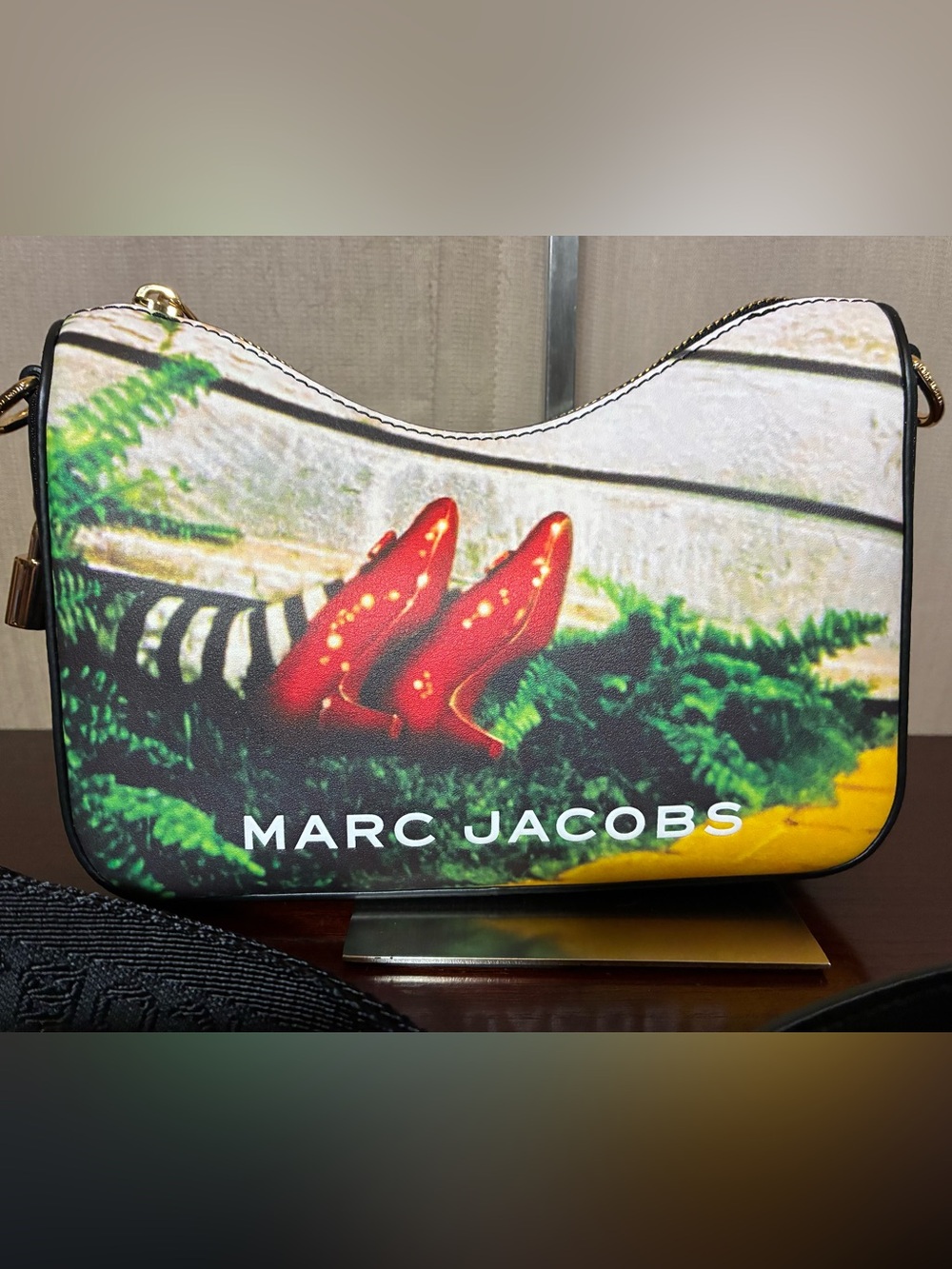 Marc Jacobs x Wizard of Oz Ruby Slippers Leather Crossbody Bag NWT